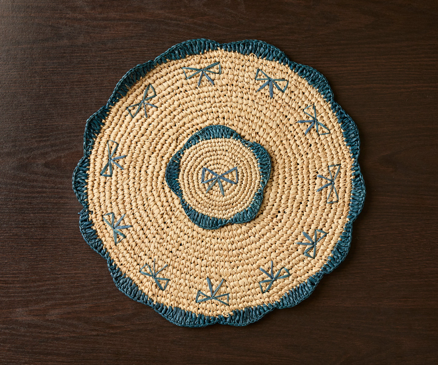 Payton James Handwoven Bow Placemats | Hand-Crocheted Raffia Palm Placemats