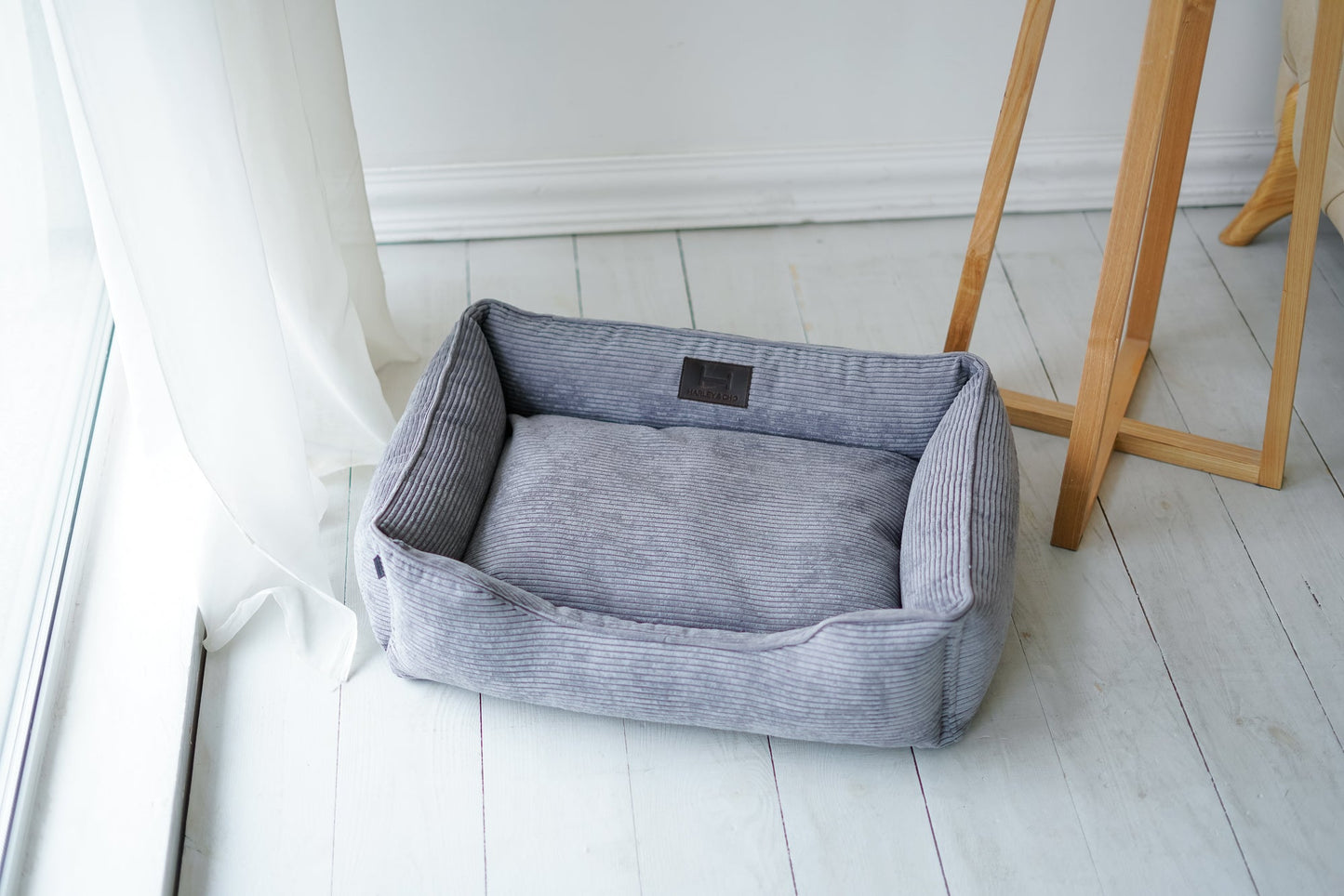 Dreamer Corduroy Dog Bed