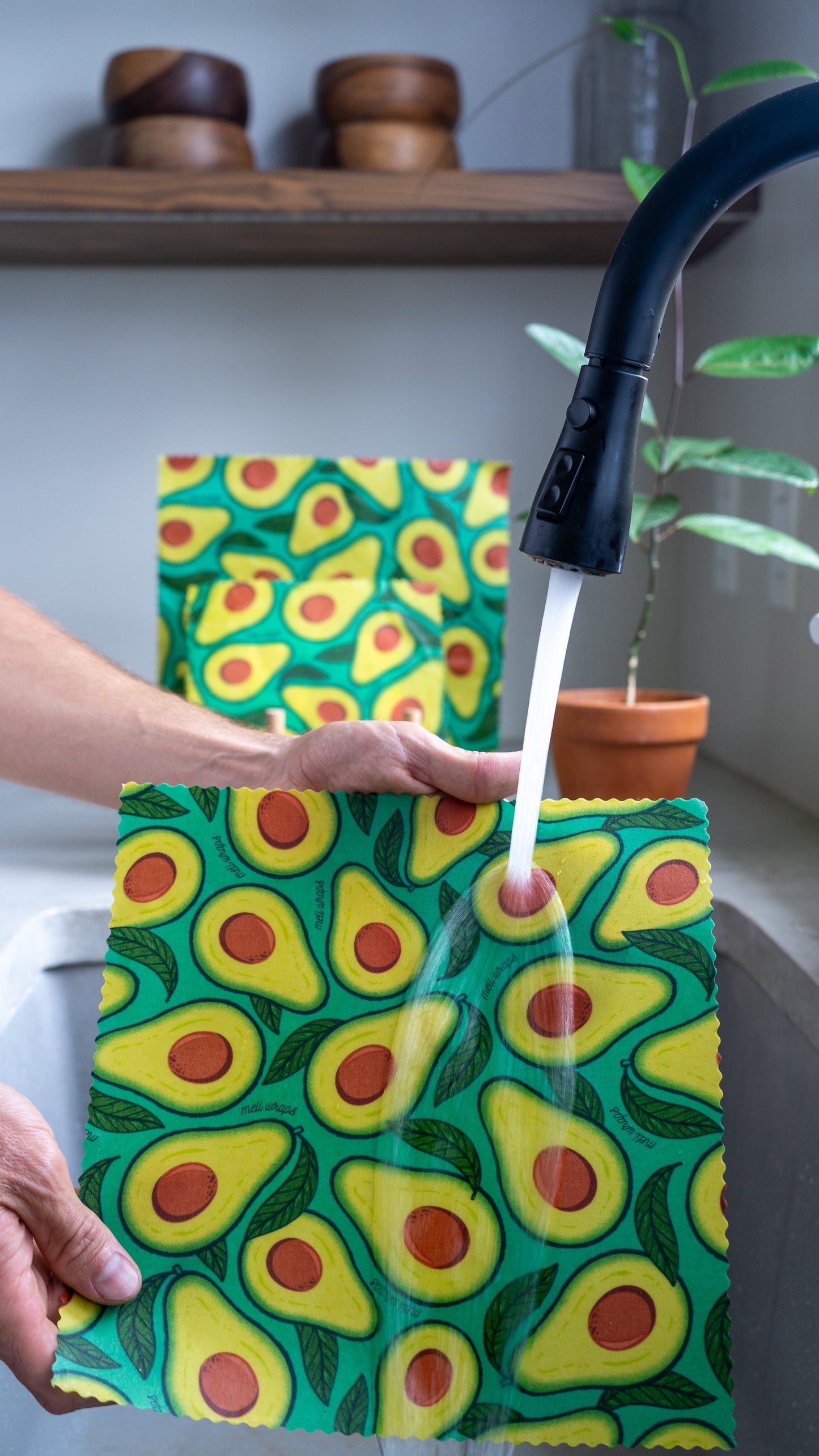 Beeswax Wrap Bulk Roll | Avocado Print