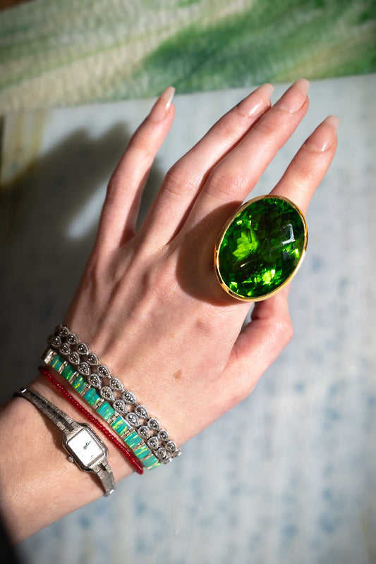 Oval Colossus Ring in Green Envy | Gold