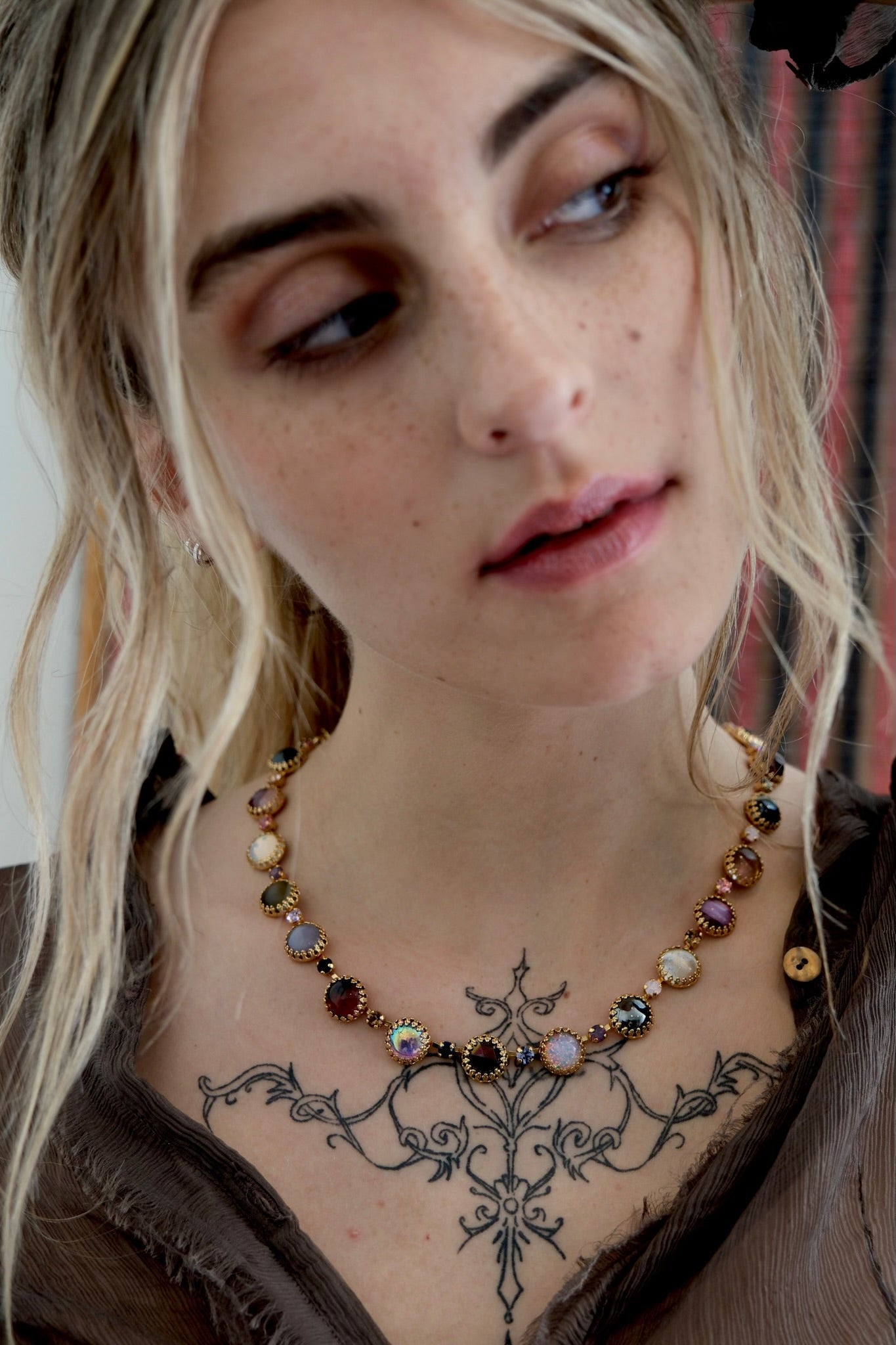 Paint Pot Layering Choker in Punk Rocks | Gold