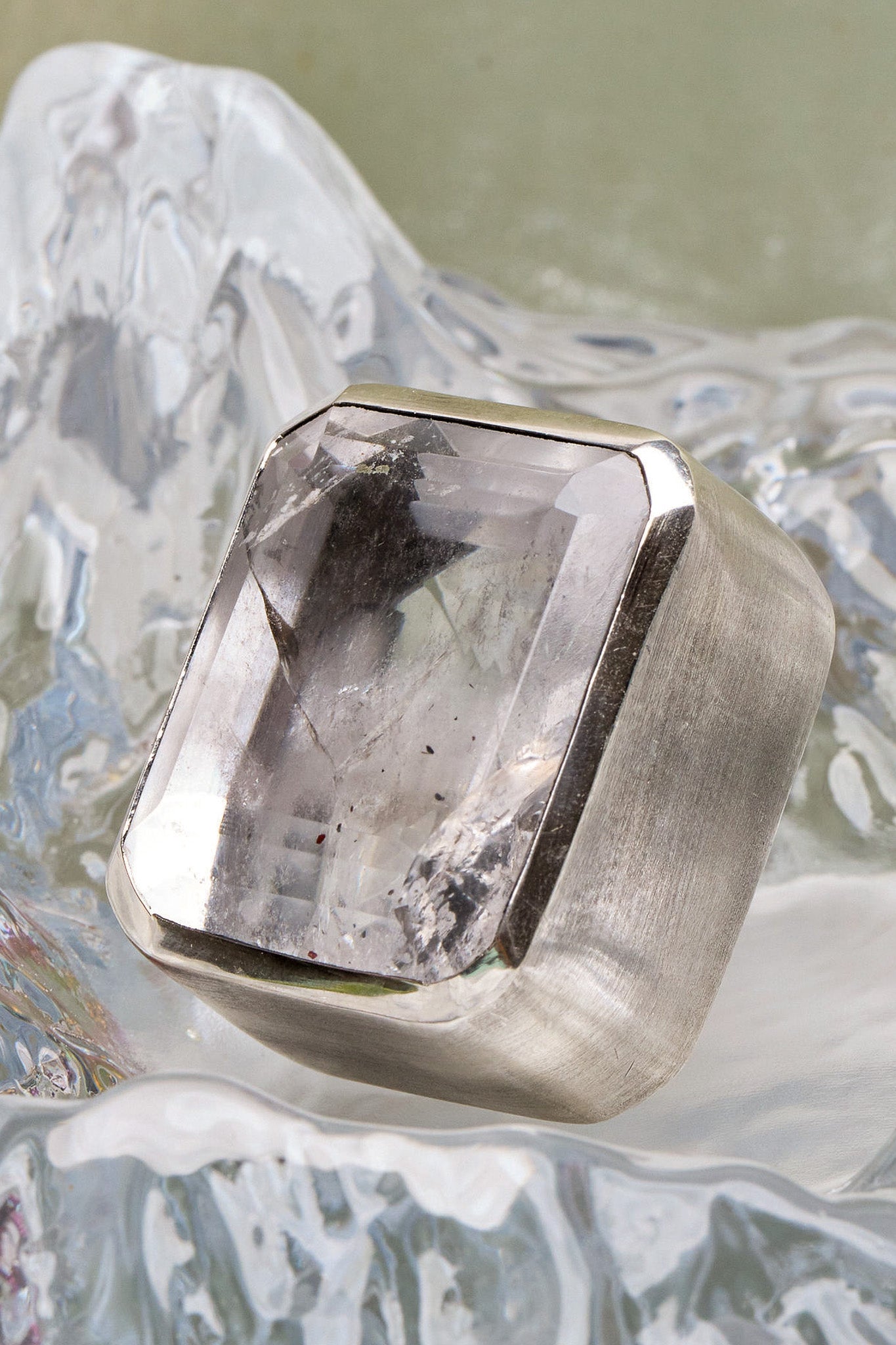 Square Goliath Ring in Striated Crystal | Silver