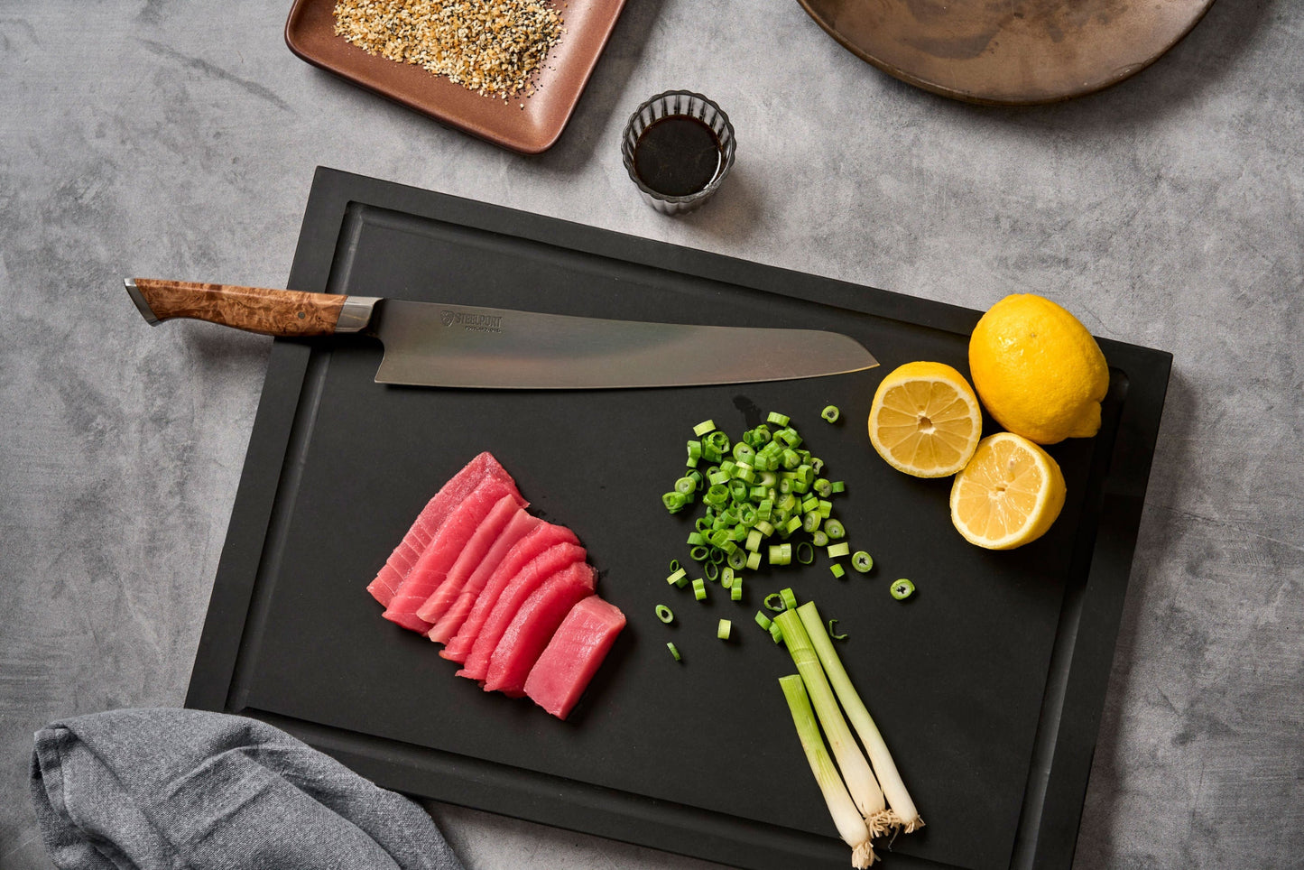 SteelCore™ 2-in-1 Walnut Cutting Board
