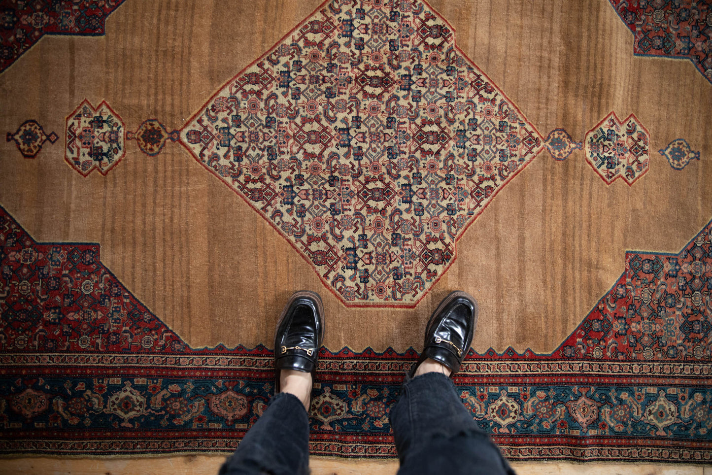 5x7.5 Antique Fine Senneh Rug