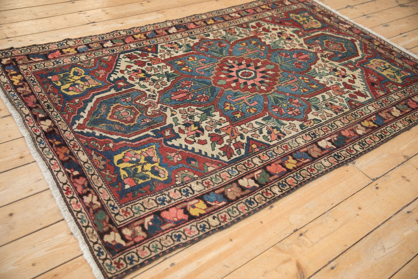 4.5x7 Vintage Baktiari Rug