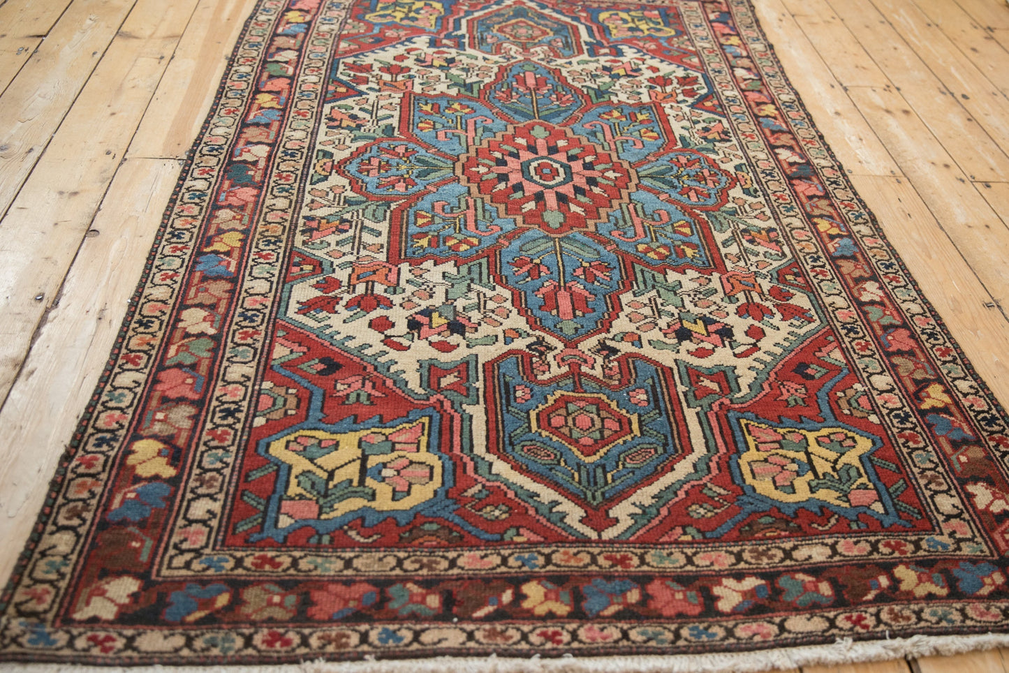 4.5x7 Vintage Baktiari Rug