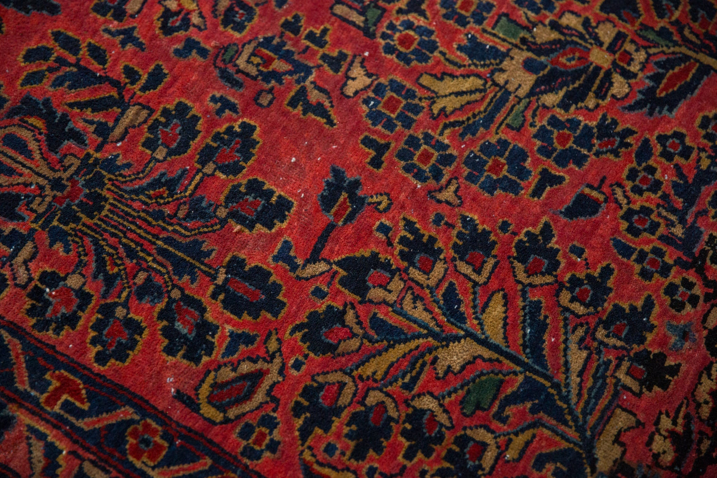 6.5x8.5 Antique Sarouk Carpet