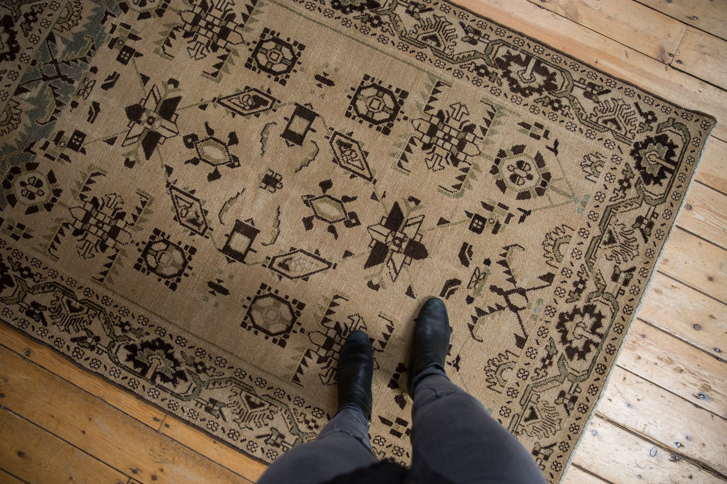 4.5x7 Vintage Distressed Malayer Rug