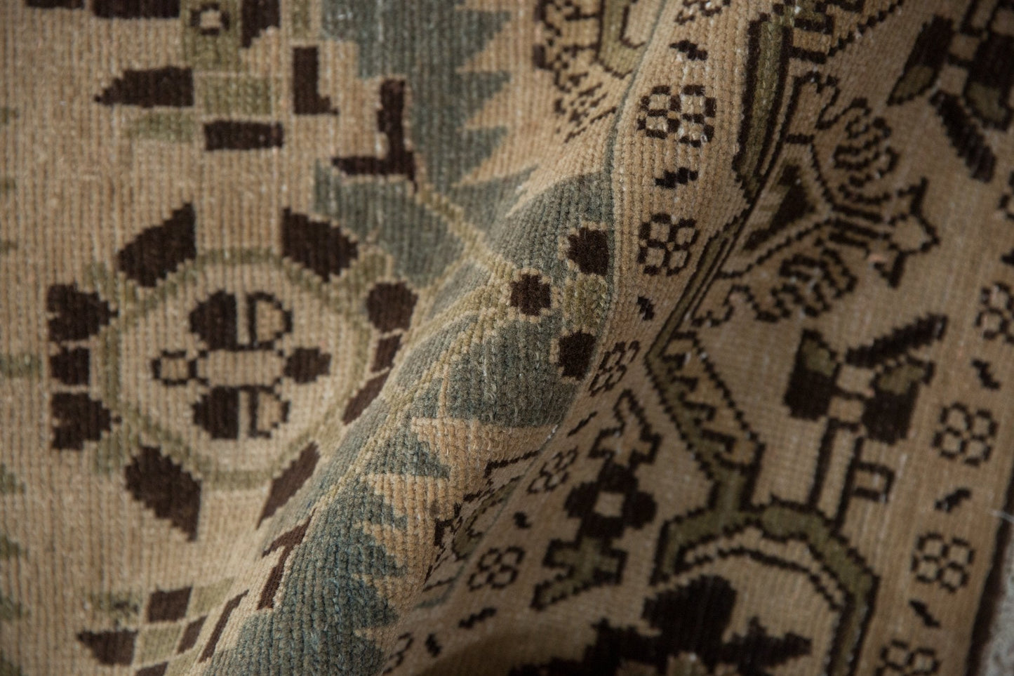 4.5x7 Vintage Distressed Malayer Rug