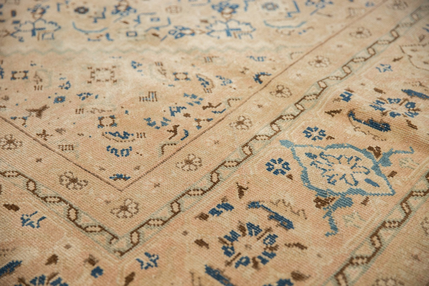 10.5x14 Vintage Mahal Carpet