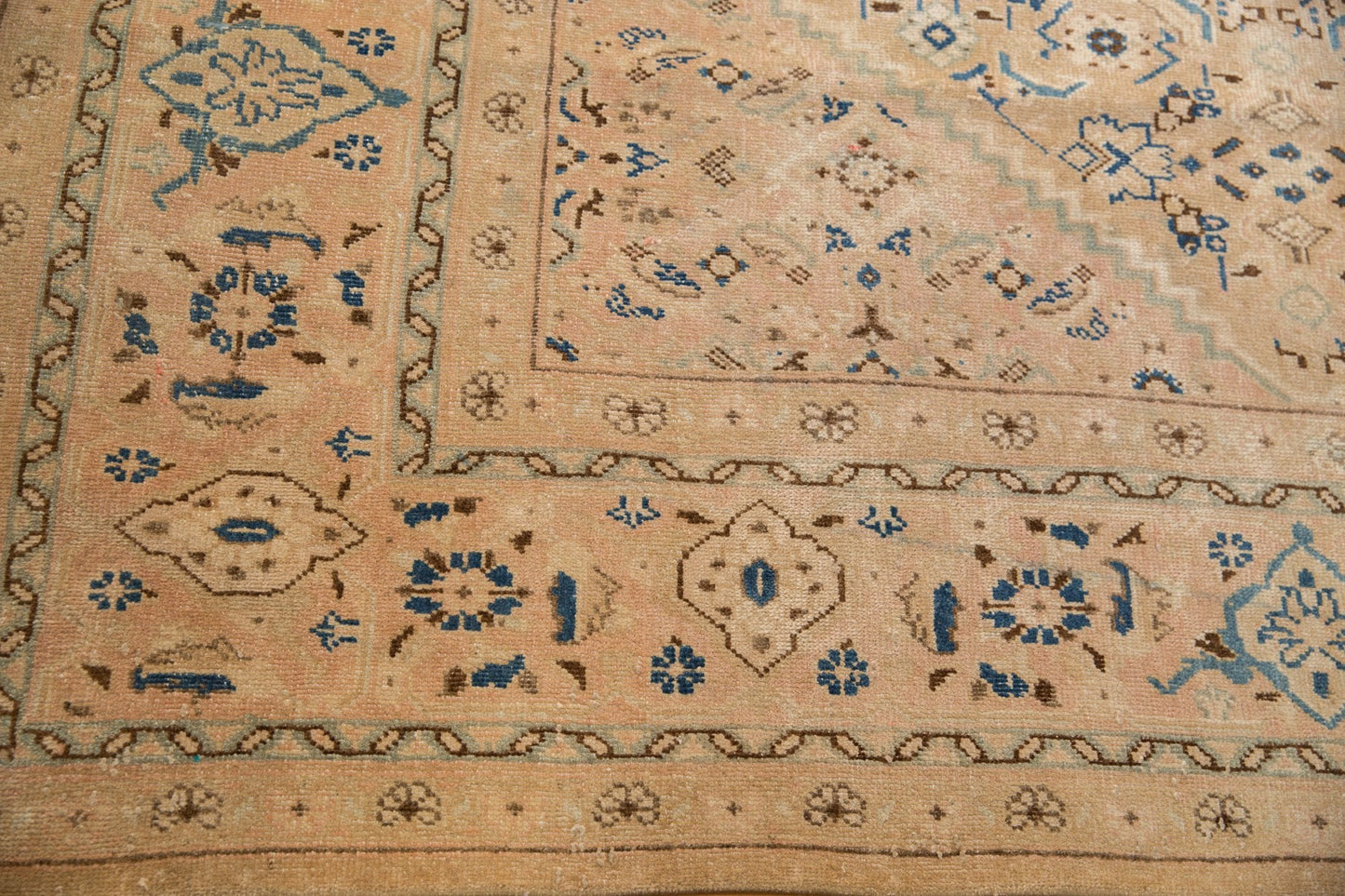 10.5x14 Vintage Mahal Carpet