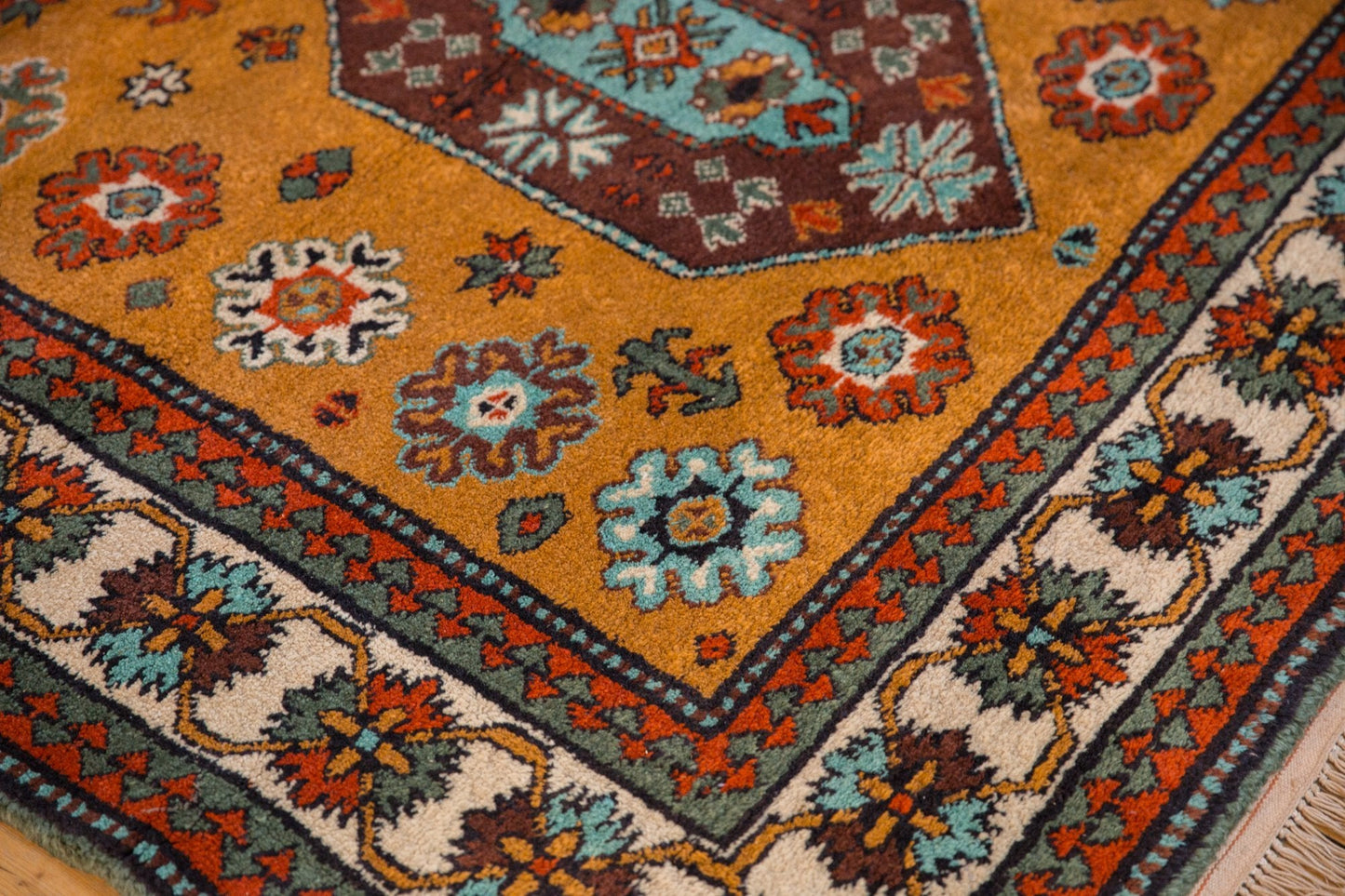 5.5x7.5 Vintage Siberian Kazak Design Carpet