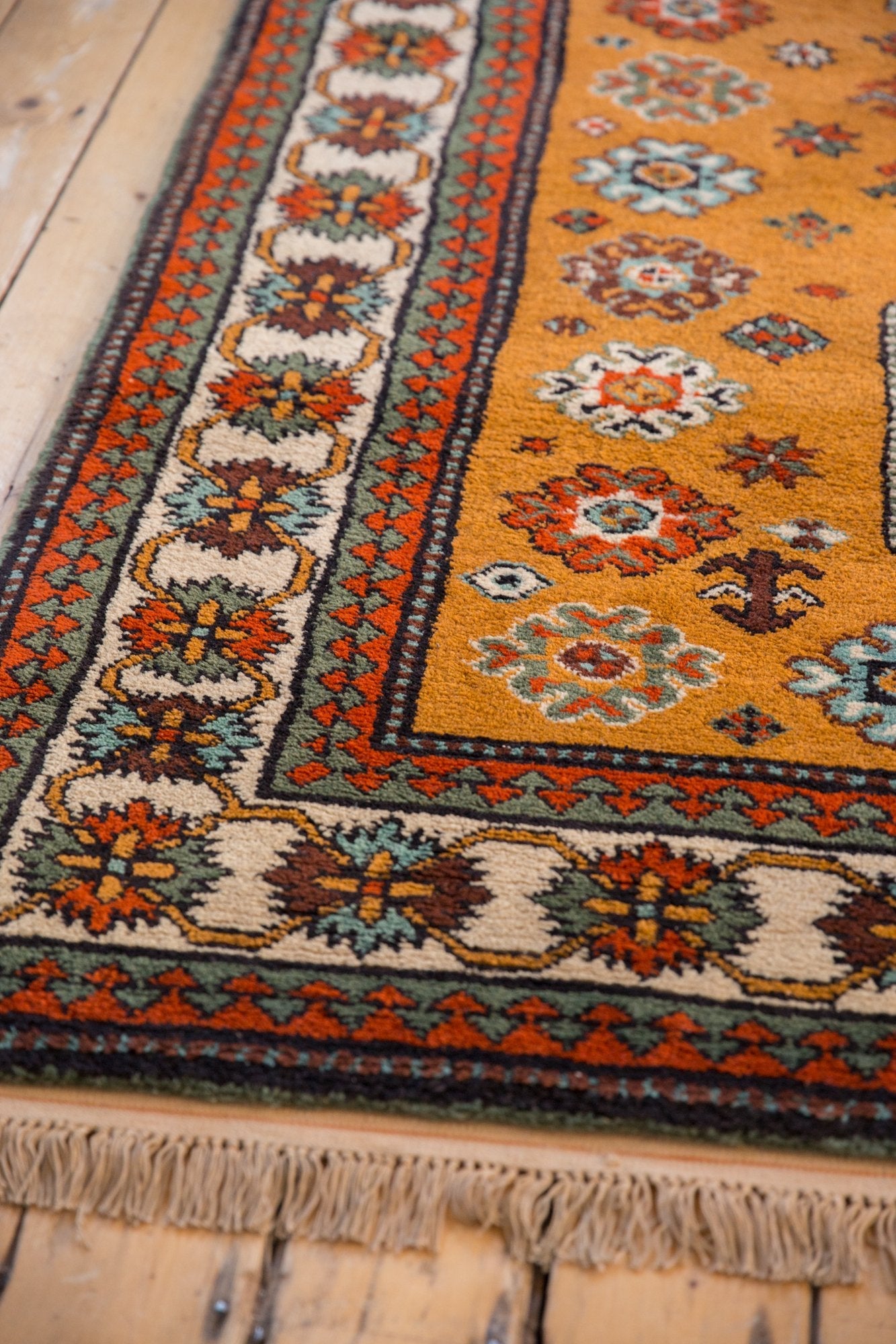 5.5x7.5 Vintage Siberian Kazak Design Carpet