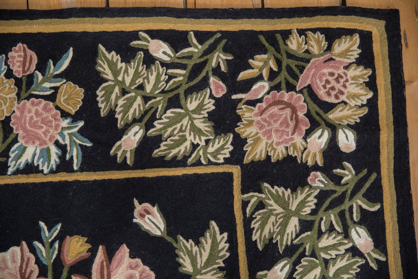 8x10.5 Vintage Chainstitch Carpet