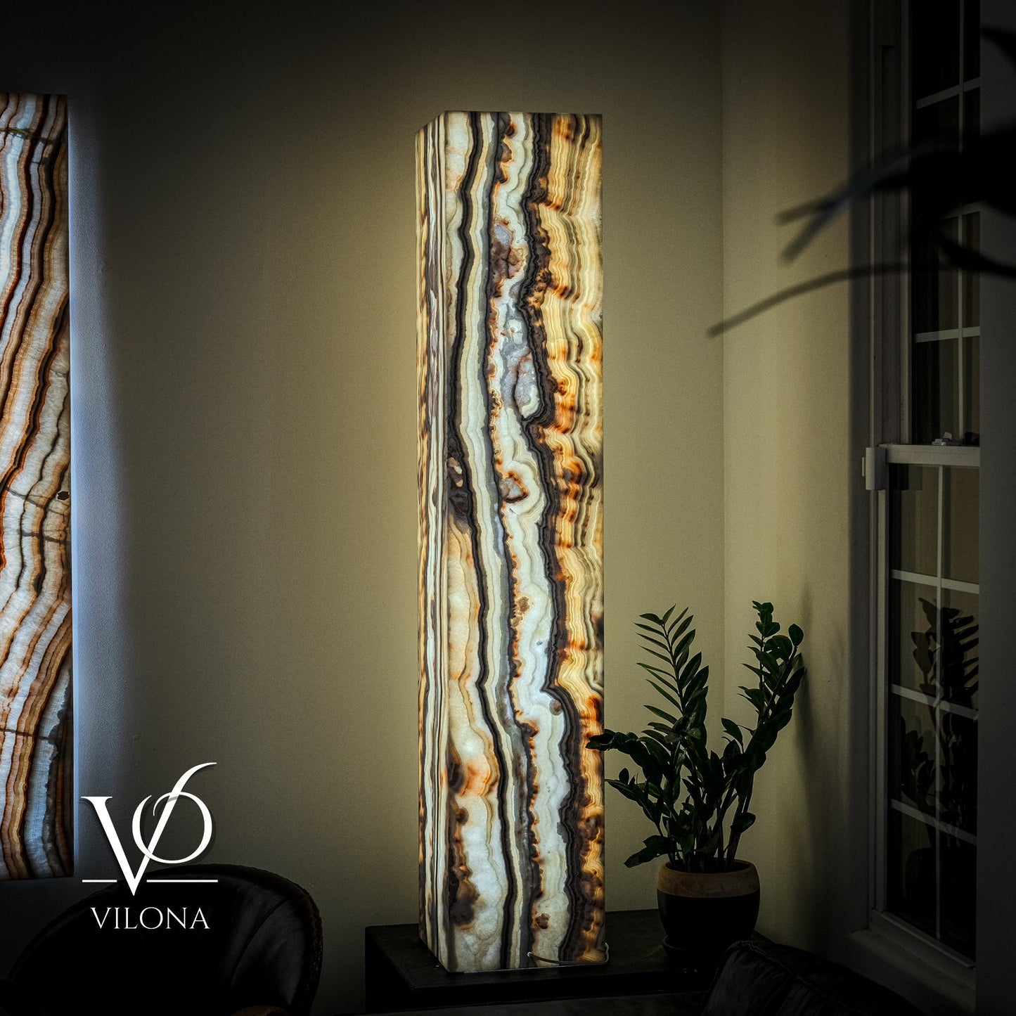 Sahara Onyx Floor Lamp | Large