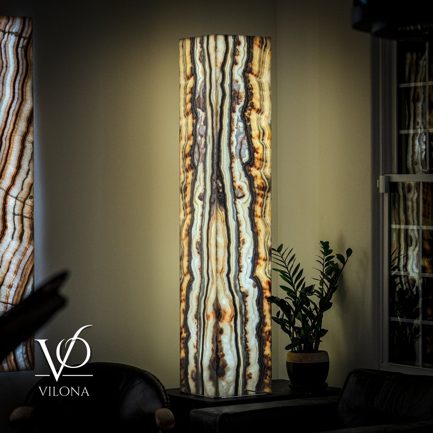 Sahara Onyx Floor Lamp | Large
