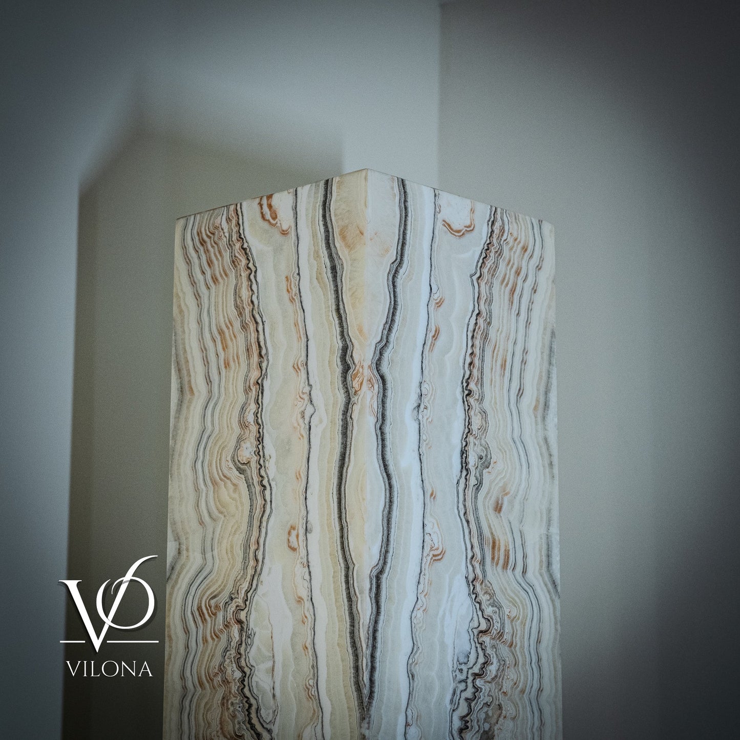 Sahara Onyx Floor Lamp | Large
